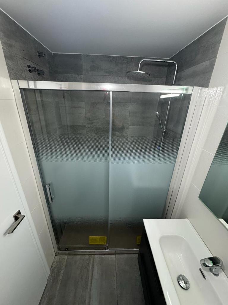 Apartment 1 Minute Walking From Playa Del Cura Torrevieja Exterior photo
